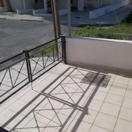 Apartment Large Ground Floor 2 Bedrooms American Academy Cy *