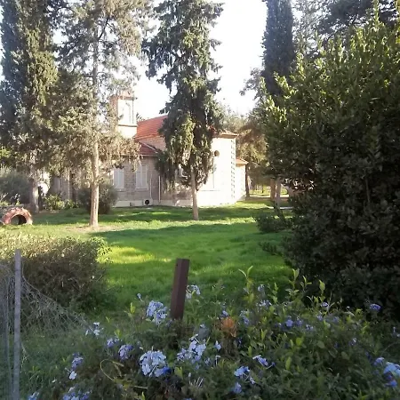 Large Ground Floor 2 Bedrooms American Academy Cy Larnaca